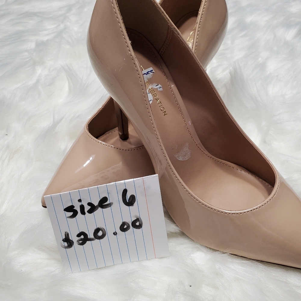 Shoes - Picture 2 of 16